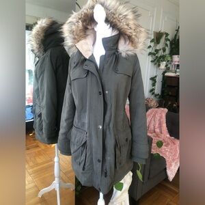 DKNY WOMENS PUFFY HOODED COAT ❄️